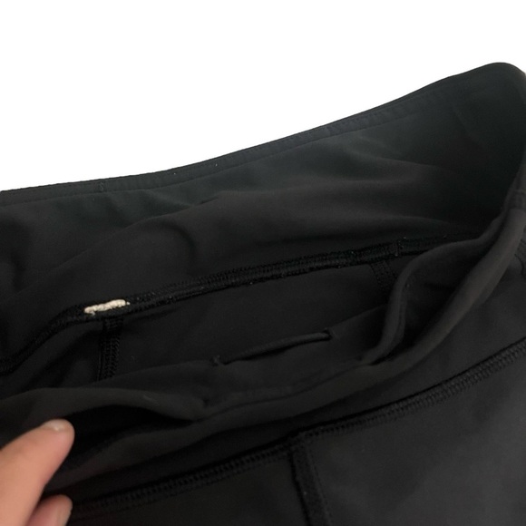 Lululemon Tight Stuff Scallop Hem Leggings Size 6 Black - Picture 5 of 6